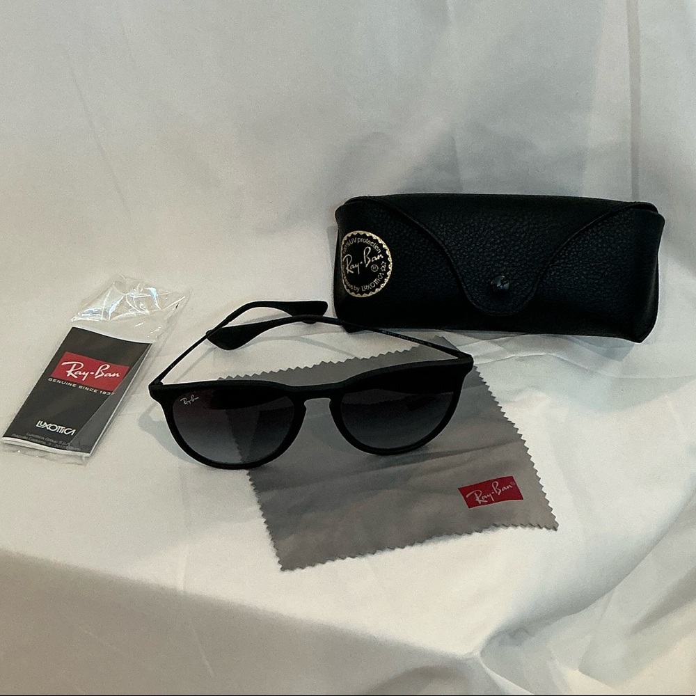 Ray-Ban Erika Classic Sunglasses - RB4171 622/8G - Full Set!